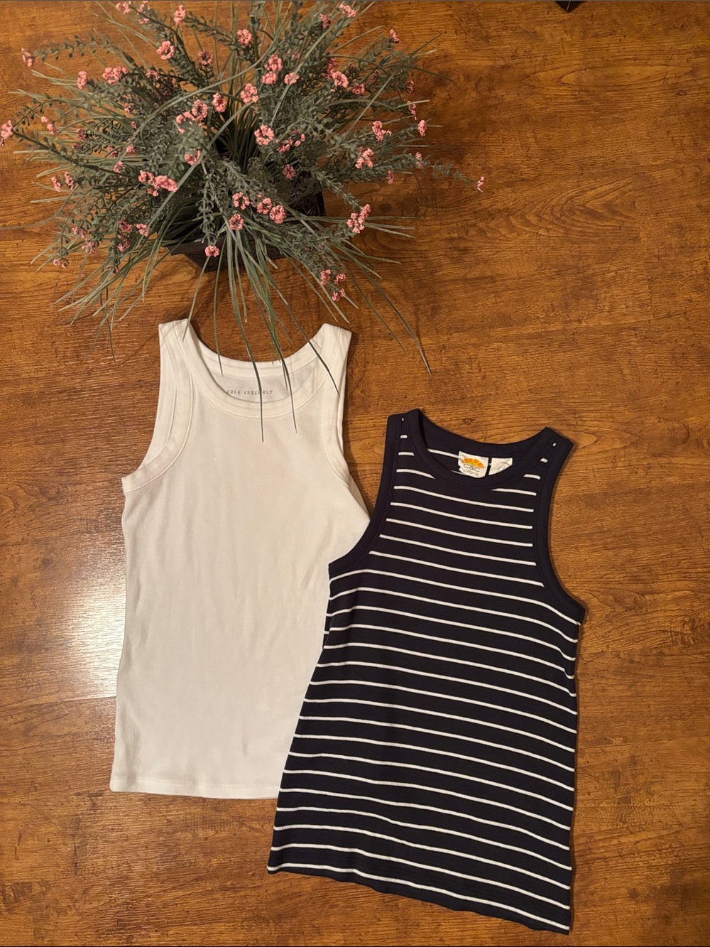 Sleeveless Tank Tops - White & Navy Stripe